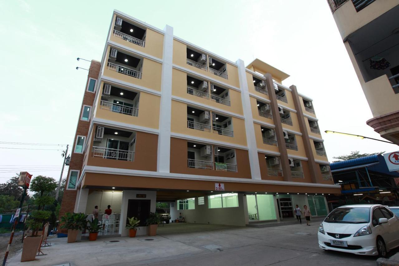 Rattanasook Residence Bangkok Exteriör bild